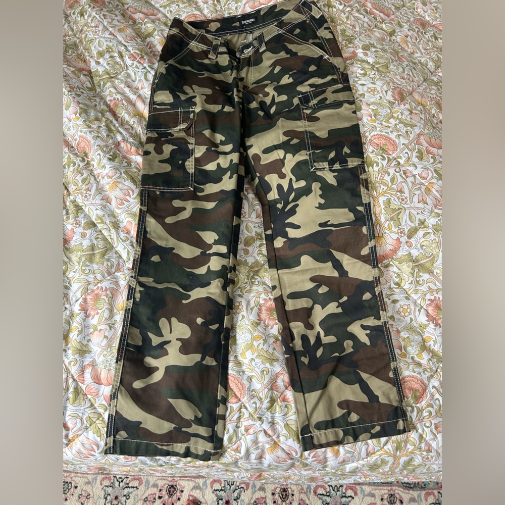 True Religion Hunting Camo Cargo Pants